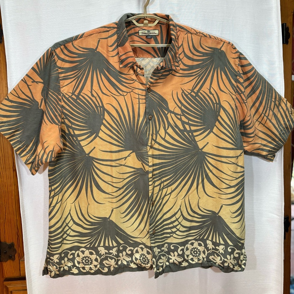Tommy Bahama Hawaiian 100% Silk Shirt Mens Palm Tree Leaf Orange Sz Large